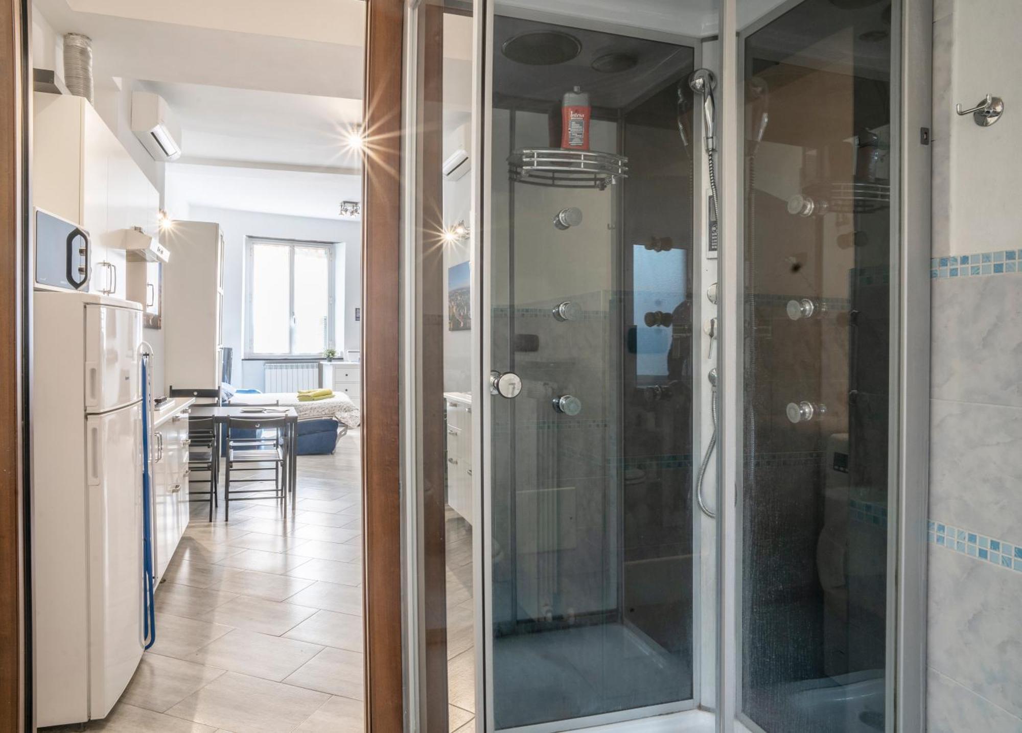 Houseingenoacenter2 Parking Apartment Bagian luar foto